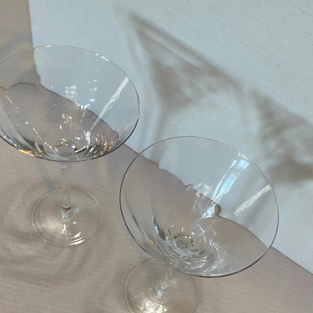 Pier 1 Elegant Clear Swirl Martini Glasses Set